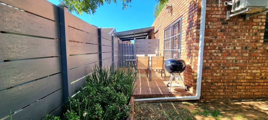 3 Bedroom Property for Sale in Pentagon Park Free State